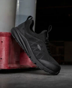 Keen Women's Vista Energy Shift ESD (Carbon-Fiber Toe) | Black/Black -Keen 1026372 PDP RightImage