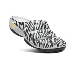 Keen Women's Yogui Arts | Atms Zebra Star -Keen 4c212c821dbb76cd054f73b3f06e55849e7cf114