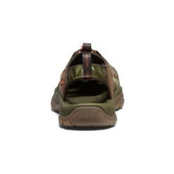 Keen Men's Newport Retro X Smokey Bear | Smokey Bear/Military Olive -Keen 8d73084404e860e05fa0a2dae3109fcffd0ef993