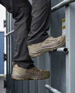 Keen Men's Reno KBF Waterproof (Carbon-Fiber Toe) | Red Clay/Black 16 Keen Men's Reno KBF Waterproof (Carbon-Fiber Toe) | Red Clay/Black -Keen SDD 506 PDP Reno 1027106 Left Image 0fb2af23 8a95 4711 b0a1 48a64a1bb1f7