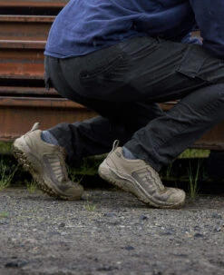 Keen Men's Reno KBF Waterproof (Carbon-Fiber Toe) | Red Clay/Black 17 Keen Men's Reno KBF Waterproof (Carbon-Fiber Toe) | Red Clay/Black -Keen SDD 506 PDP Reno 1027106 Right Image 5067edab 913d 4b6c 9074 7ffea5d355c4