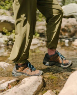 Keen Women's Circadia Waterproof Shoe | Black/Cloud Blue -Keen WCircadia WideLifestylePDPSingleLeft 00adf00c 5df5 435f 90c1 559b3fb00392